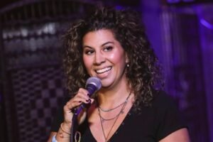 Maria Fernanda Haslbeck - Chilanga en Vancouver